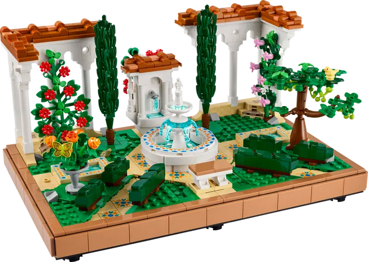 LEGO Fountain Garden - 10359