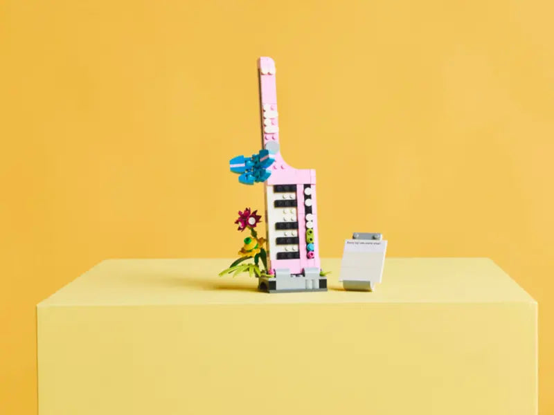 LEGO Creator 3 in 1 Typewriter with Flowers - 31169