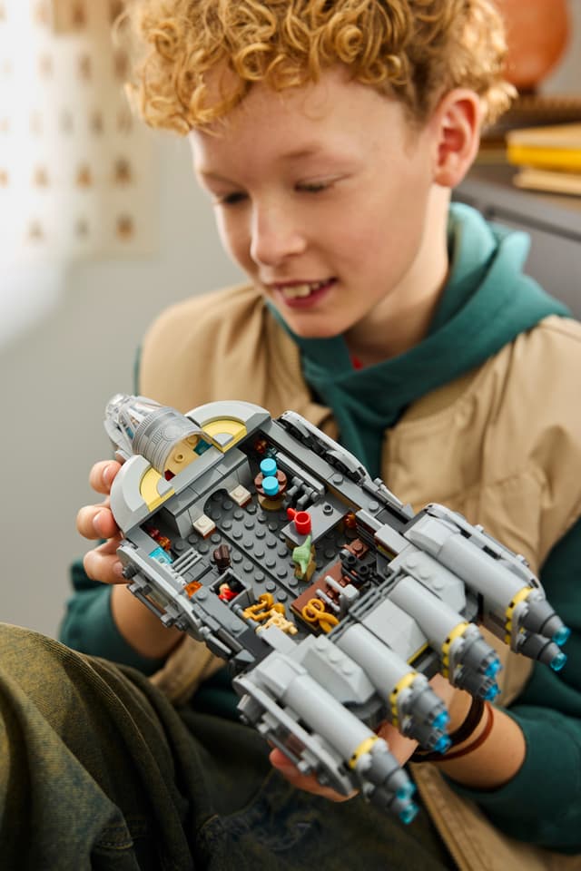 LEGO Anzellan Starship - 75445