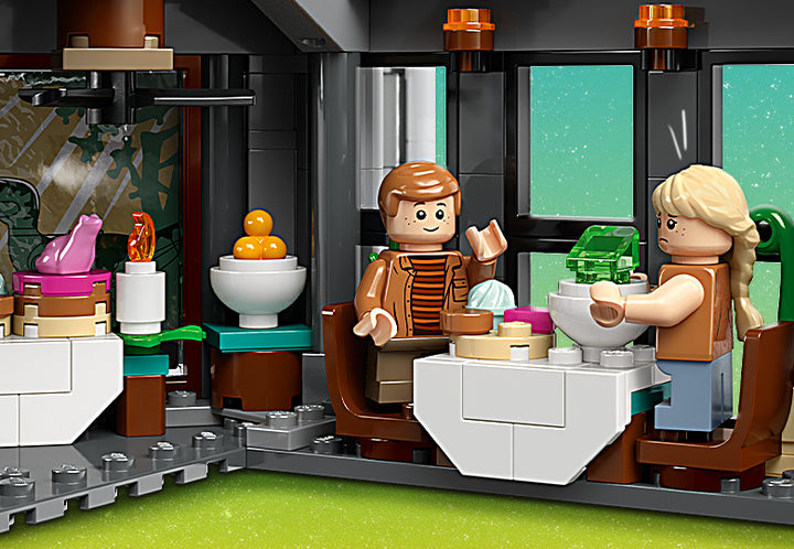 LEGO Jurassic World Visitor Center: T. rex & Raptor Attack - 76961