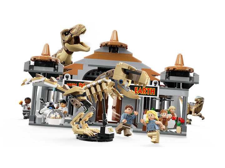 LEGO Jurassic World Visitor Center: T. rex & Raptor Attack - 76961