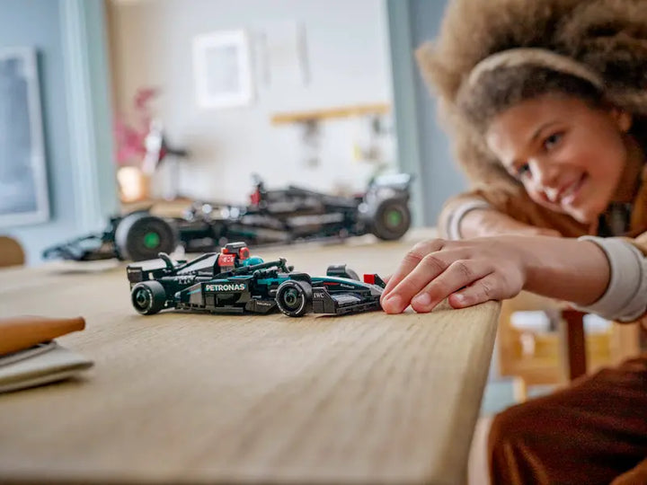 LEGO Mercedes-AMG F1® W15 Race Car - 77244