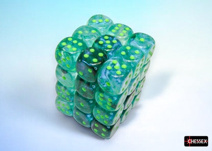 Chessex Borealis Kelp/Light Green 12mm D6 Block (36)