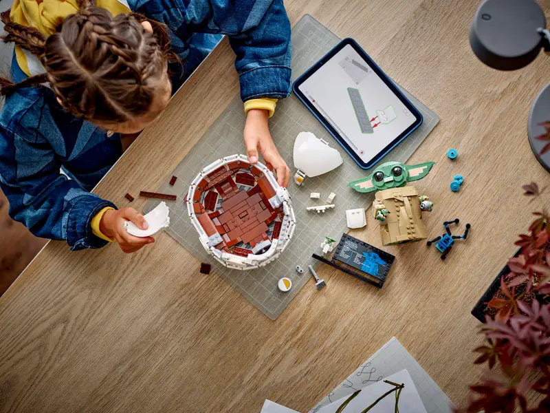 LEGO Star Wars - Grogu with Hover Pram - 75403