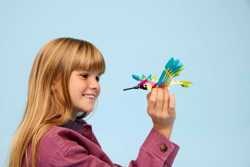 LEGO Creator 3 in 1 Colorful Hummingbird - 31384