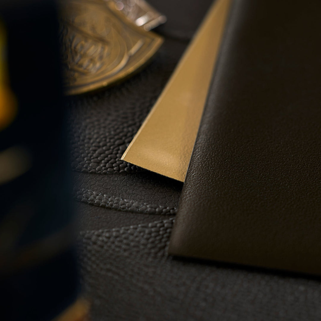 Dragon Shield Sleeves: Black & Gold - Matte Dual Sleeves — official publisher extra