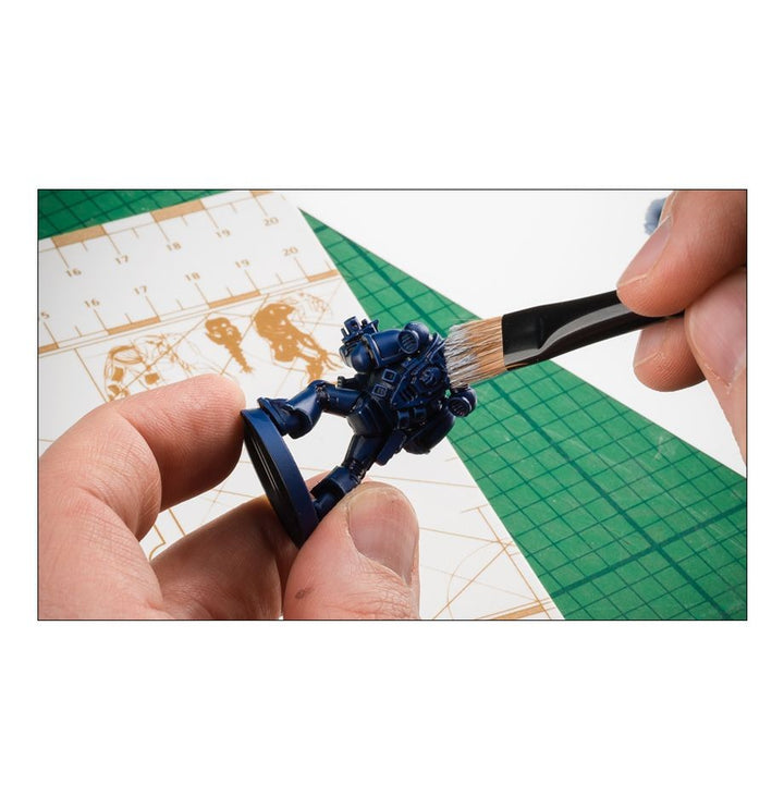 Dry L Brush — official Games Workshop view 02